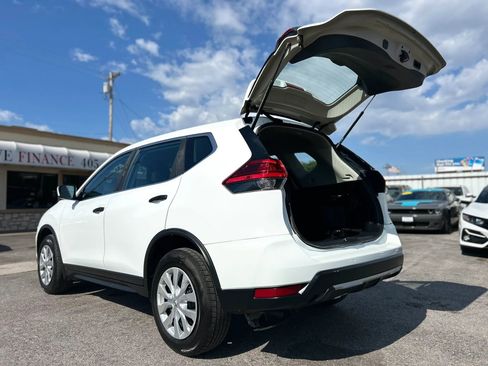 Used 2017 Nissan Rogue S AWD/4WD image 10