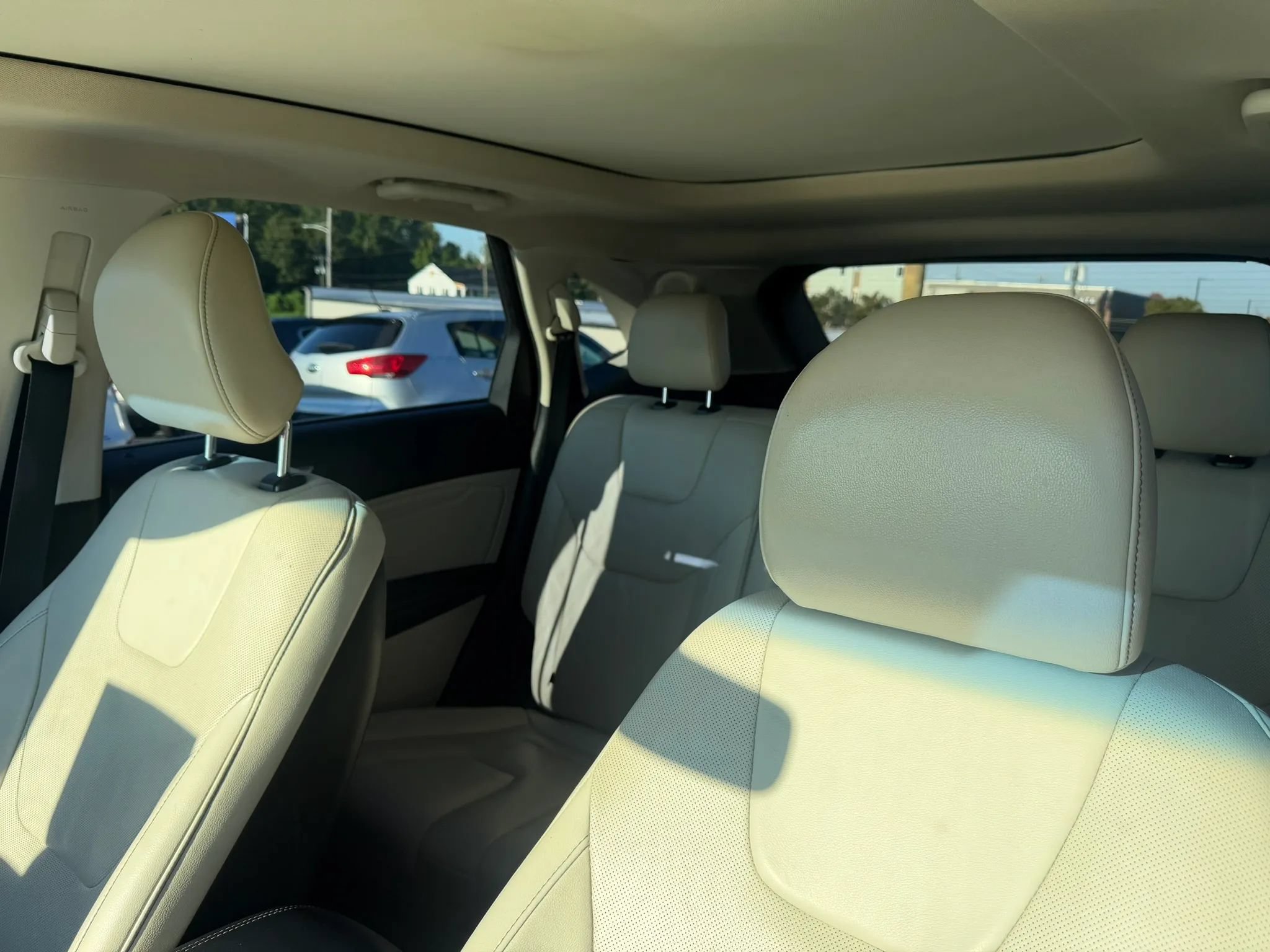 Used 2018 Ford Edge Titanium w/ Equipment Group 301A FWD image 13