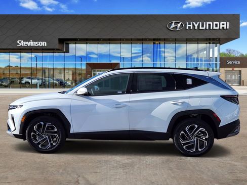 New 2026 Hyundai Tucson Limited AWD/4WD image 2