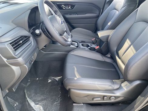 New 2025 Subaru Forester Limited w/ Popular Package image 15