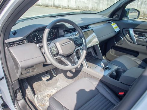 New 2026 Land Rover Discovery Sport Landmark AWD/4WD image 11