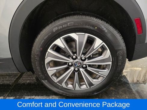 Used 2025 Buick Envision Preferred image 11