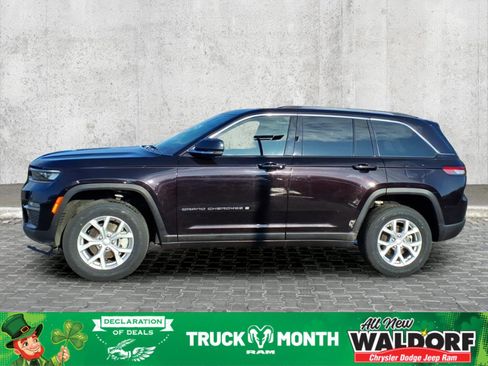 Used 2023 Jeep Grand Cherokee Limited image 3