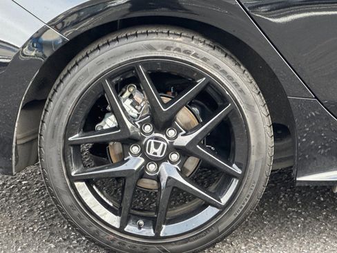 Used 2025 Honda Civic Sport image 12