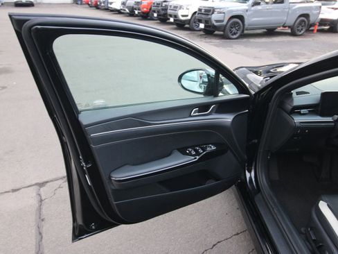 Used 2025 Kia K5 GT-Line image 10