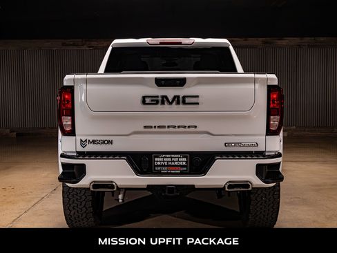 Used 2024 GMC Sierra 1500 Elevation w/ X31 Off-Road Package image 7
