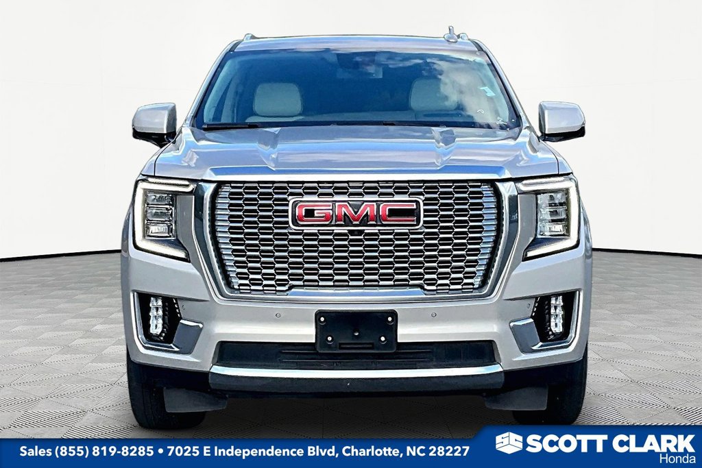 Used 2023 GMC Yukon Denali AWD/4WD image 2