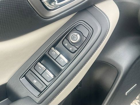 Used 2024 Subaru Forester Limited AWD/4WD image 18