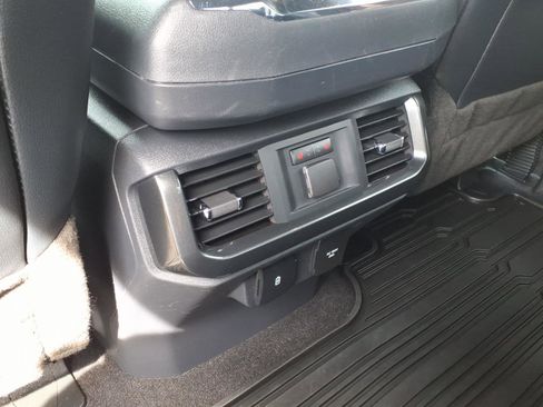 Certified 2022 Ford F150 Lariat w/ Equipment Group 502A High AWD/4WD image 24