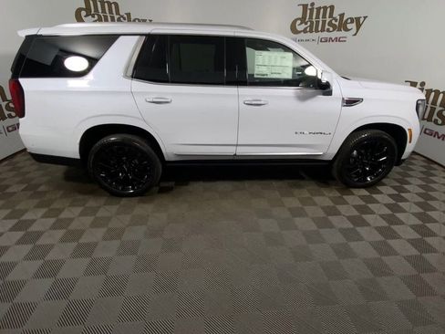 New 2026 GMC Yukon Denali w/ Sun & Power Step Package AWD/4WD image 9