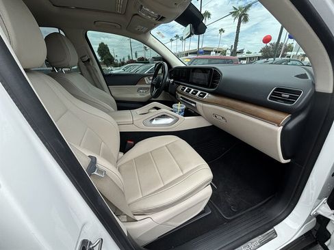 Used 2021 Mercedes-Benz GLE 350 w/ Premium Package image 18