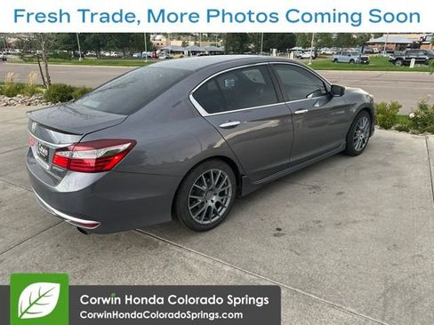 Used 2016 Honda Accord Sport image 6