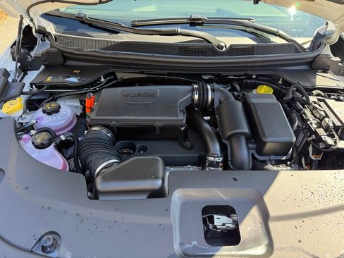 New 2026 Jeep Cherokee Limited image 10