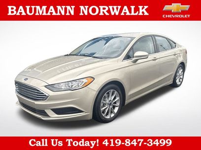 Used 2017 Ford Fusion SE w/ Fusion SE Technology Package