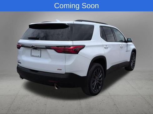 Used 2023 Chevrolet Traverse RS w/ LPO, Floor Liner Package FWD image 6