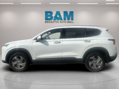 Used 2023 Hyundai Santa Fe SEL image 3