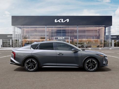 New 2026 Kia K4 EX FWD image 3
