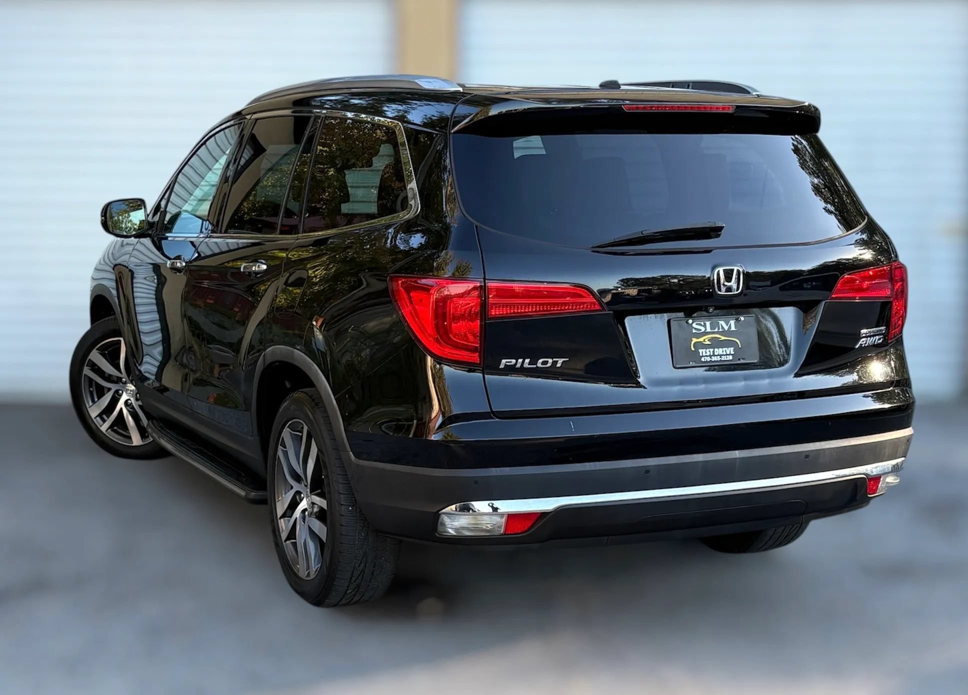 Used 2016 Honda Pilot Touring image 14