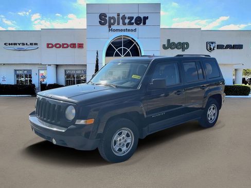 Used 2012 Jeep Patriot Sport image 5