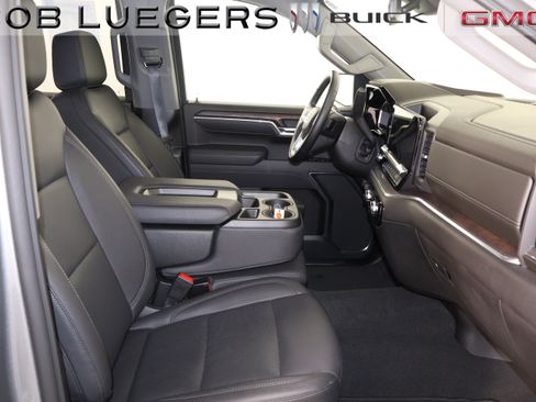 Certified 2026 GMC Sierra 1500 SLT AWD/4WD image 22