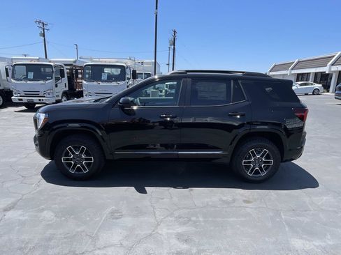 New 2026 GMC Terrain AT4 w/ Technology Package II AWD/4WD image 8
