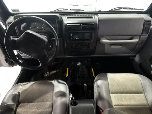 Used 1998 Jeep Wrangler SE AWD/4WD image 18