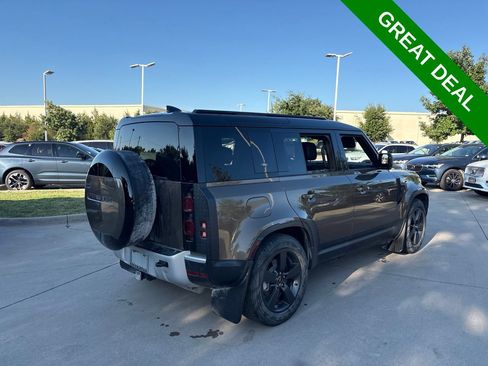 Used 2024 Land Rover Defender 110 S AWD/4WD image 5