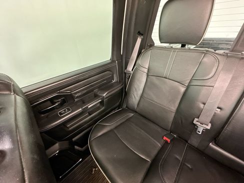 Used 2022 RAM 2500 Limited AWD/4WD image 12