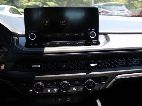 Used 2024 Honda Accord EX image 13