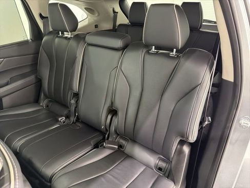 Certified 2023 Acura MDX SH-AWD w/ Advance Package image 16