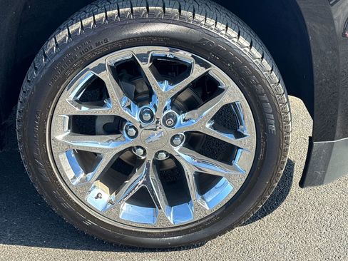 Used 2019 Chevrolet Tahoe Premier image 9