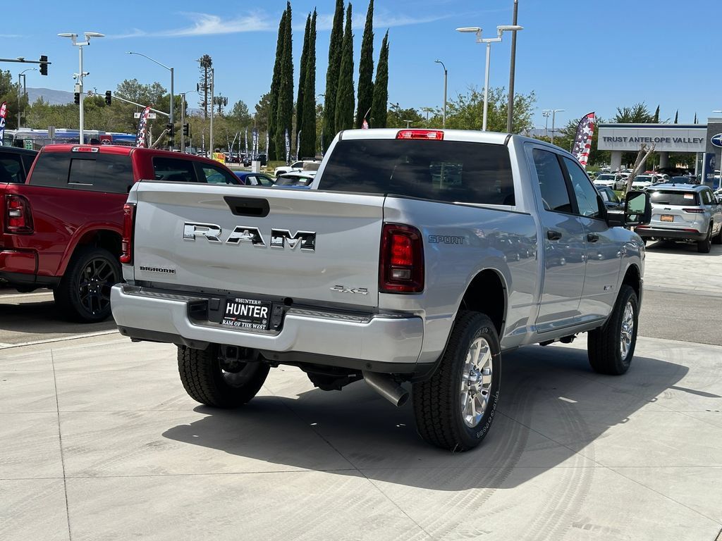 New 2026 RAM 2500 Big Horn AWD/4WD image 7