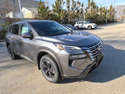 New 2026 Nissan Rogue SV image 4