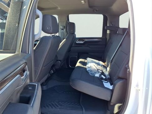 Used 2025 Chevrolet Silverado 3500 LT w/ Trail Boss Package image 11