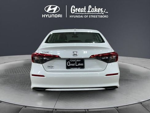 Used 2023 Honda Civic LX image 5