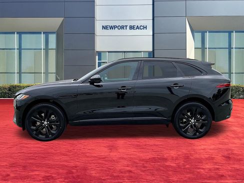 New 2026 Jaguar F-PACE R-Dynamic S AWD/4WD image 2
