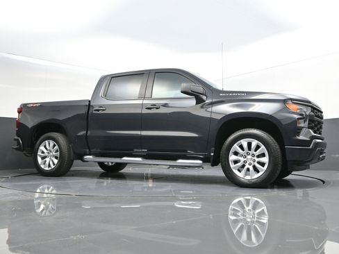 Certified 2023 Chevrolet Silverado 1500 Custom w/ LPO, Dark Essentials Package AWD/4WD image 36