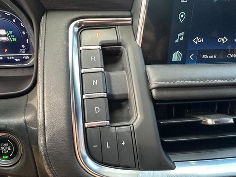 Used 2022 Chevrolet Tahoe LT w/ Luxury Package image 49