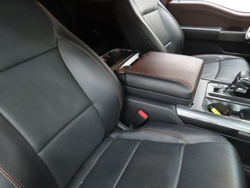 Used 2022 Ford F150 Lariat AWD/4WD image 24