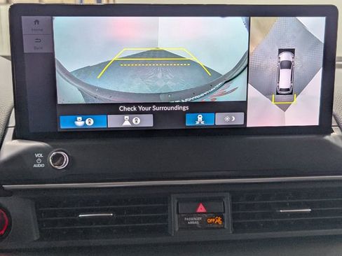 New 2026 Honda Pilot Touring image 15