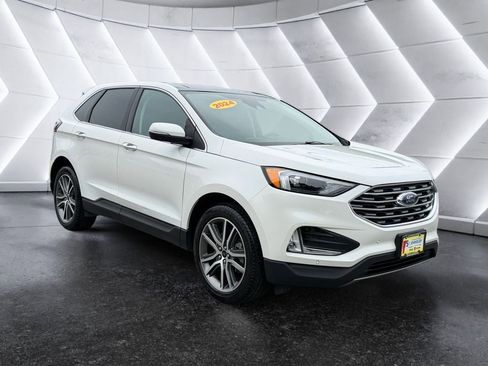 Used 2024 Ford Edge Titanium AWD/4WD image 8