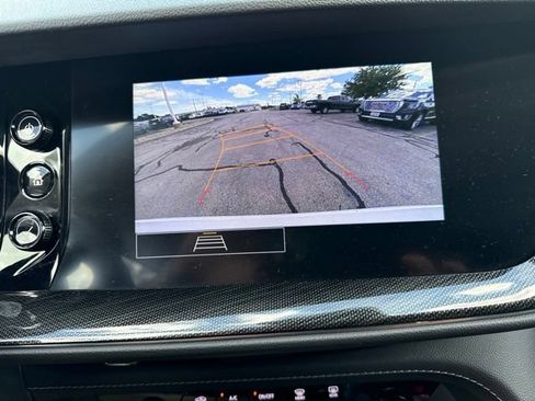 Used 2021 Buick Envision Preferred w/ Sport Touring Package FWD image 2