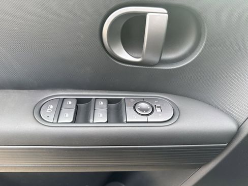 New 2026 Hyundai Ioniq 5 SEL image 15