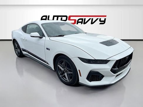 Used 2024 Ford Mustang GT Premium image 1