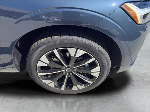 New 2026 Volvo XC60 B5 Plus w/ Protection Package Premier image 21