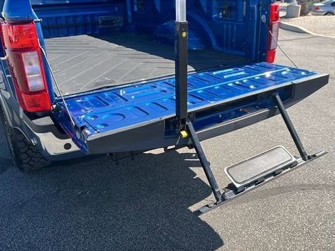 Used 2022 Ford F250 Lariat w/ Lariat Ultimate Package image 16