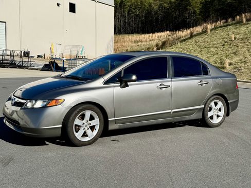 Used 2006 Honda Civic EX image 10