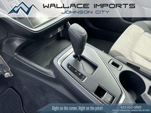 Certified 2024 Subaru Impreza 2.0i AWD/4WD image 17