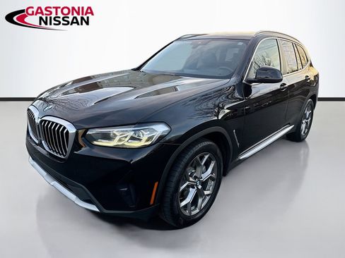Used 2022 BMW X3 xDrive30i AWD/4WD image 3