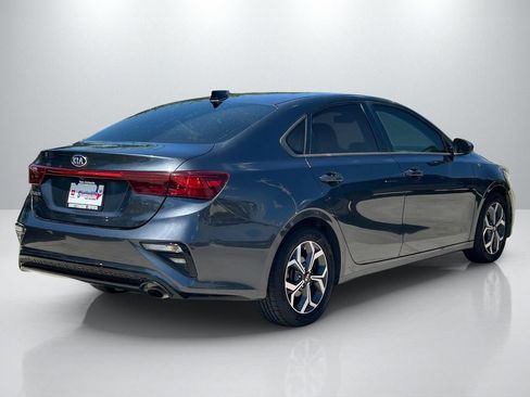 Used 2021 Kia Forte LXS FWD image 5